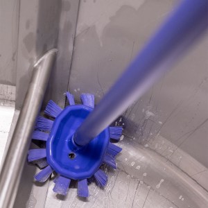 Vikan 7030 UST Tank Brush – 190 mm – Hard