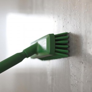 Vikan 7042 Compact Wall/Deck Scrub 225 mm Hard